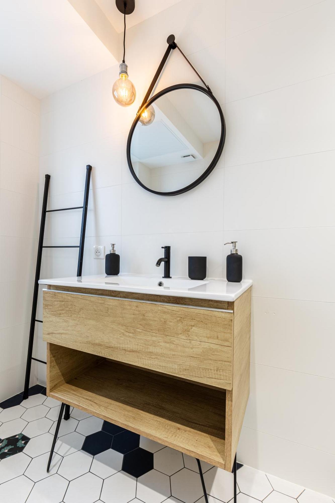 L'Auguste - Appartement Terrasse, 450M De La Plage 로양 외부 사진