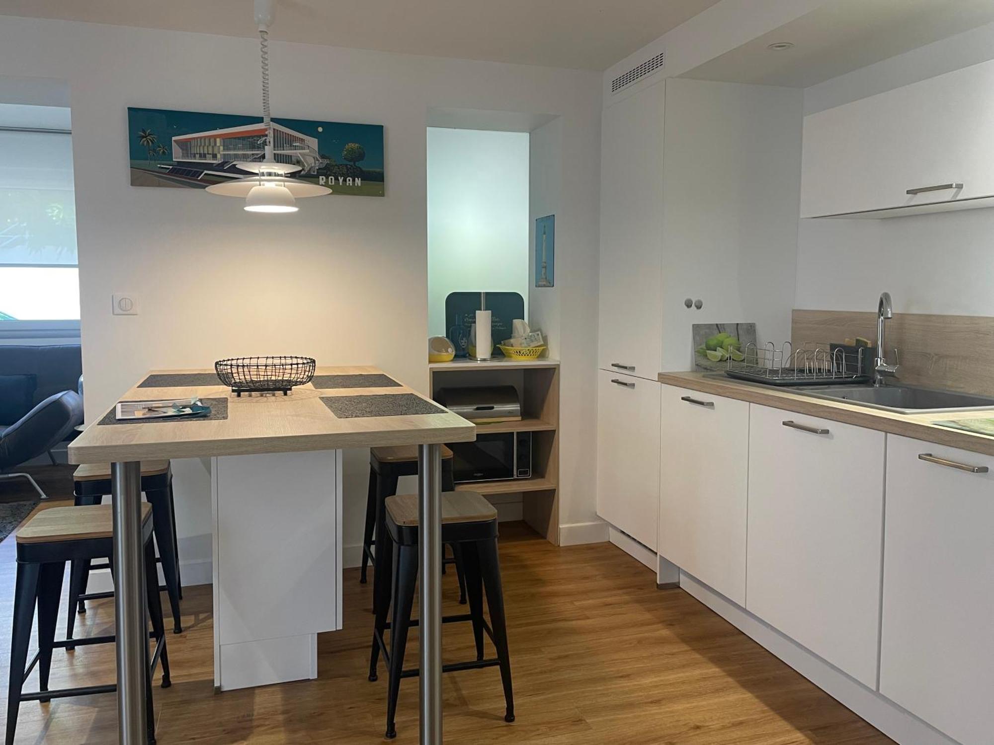 L'Auguste - Appartement Terrasse, 450M De La Plage 로양 외부 사진