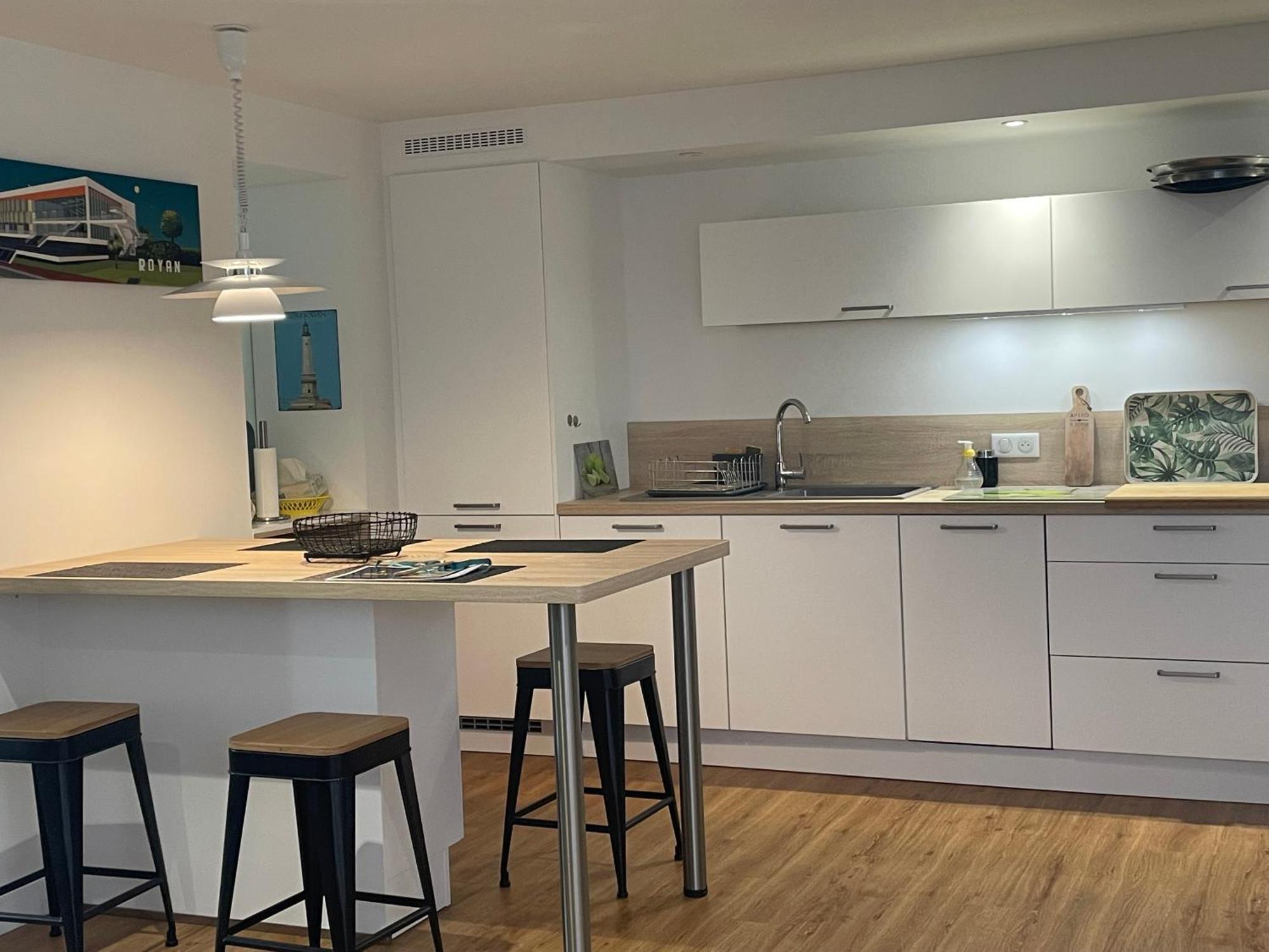 L'Auguste - Appartement Terrasse, 450M De La Plage 로양 외부 사진